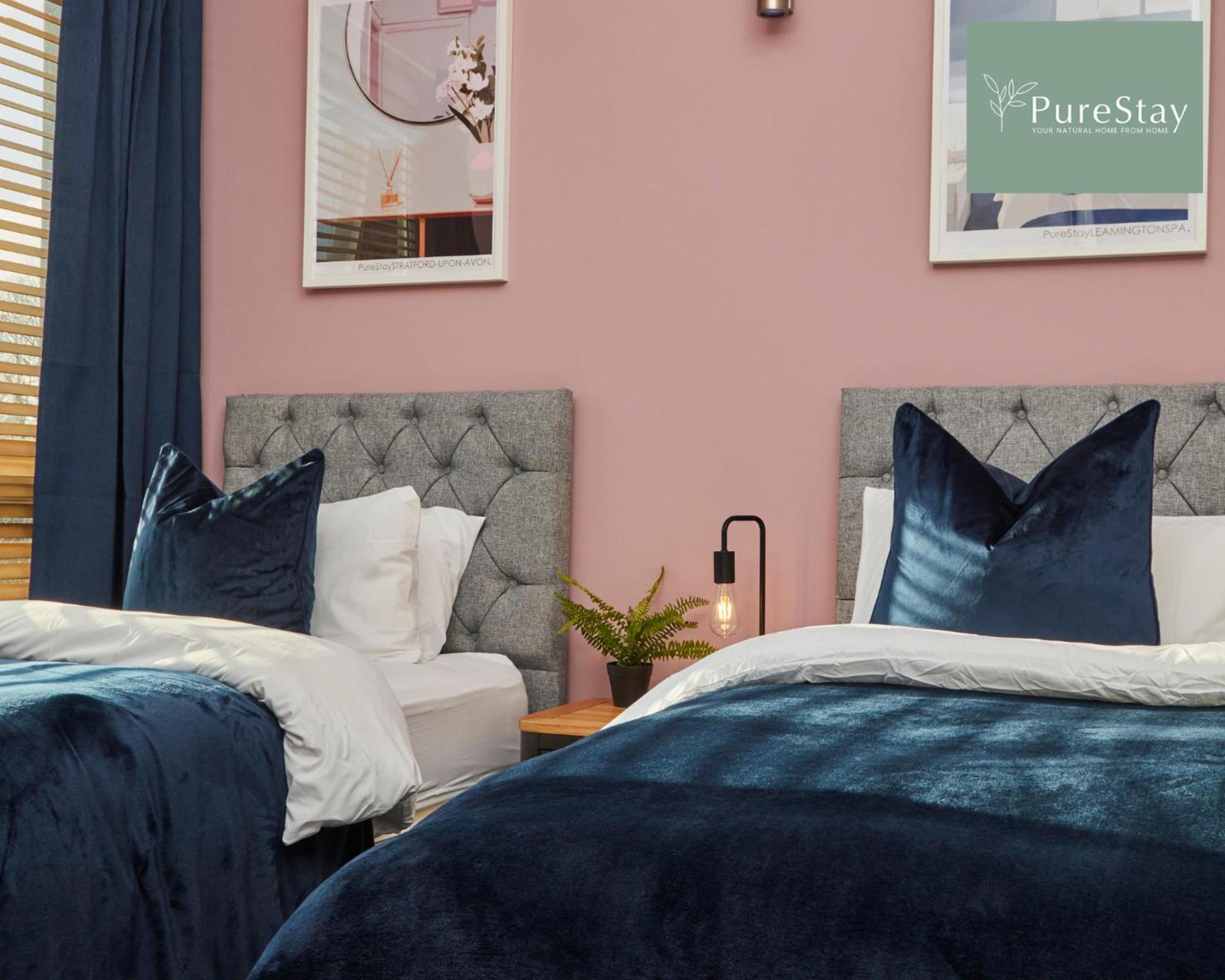Superb House Manchester Near Etihad With Free Parking Sleeps 8 Экстерьер фото