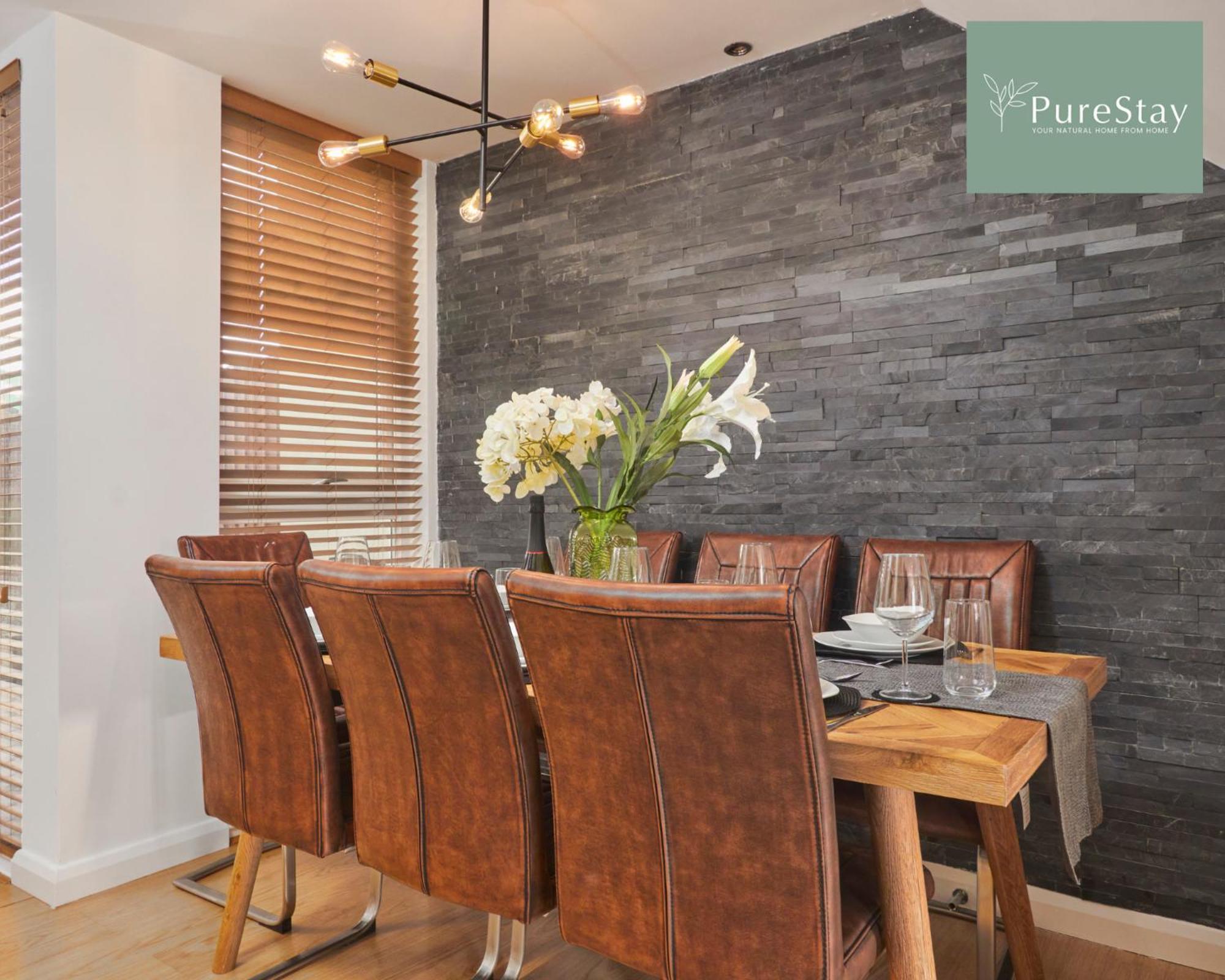Superb House Manchester Near Etihad With Free Parking Sleeps 8 Экстерьер фото