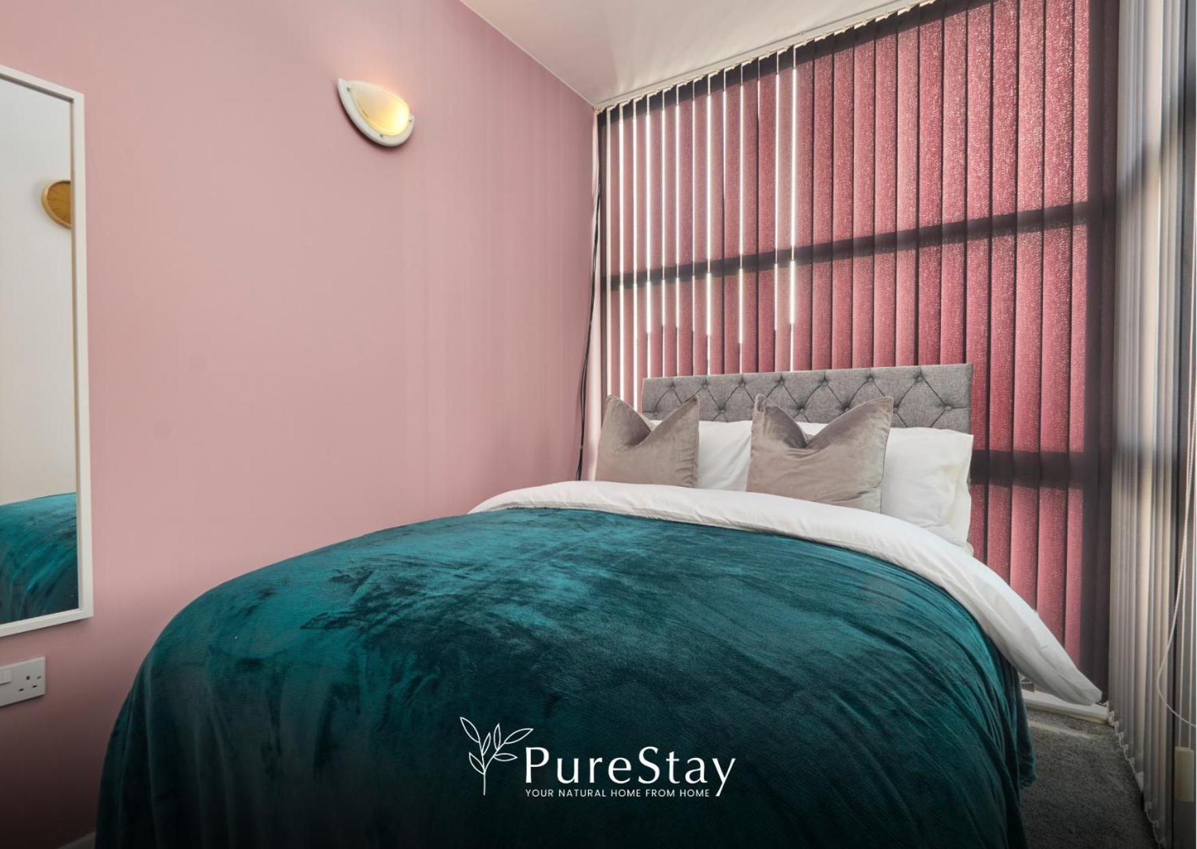 Superb House Manchester Near Etihad With Free Parking Sleeps 8 Экстерьер фото