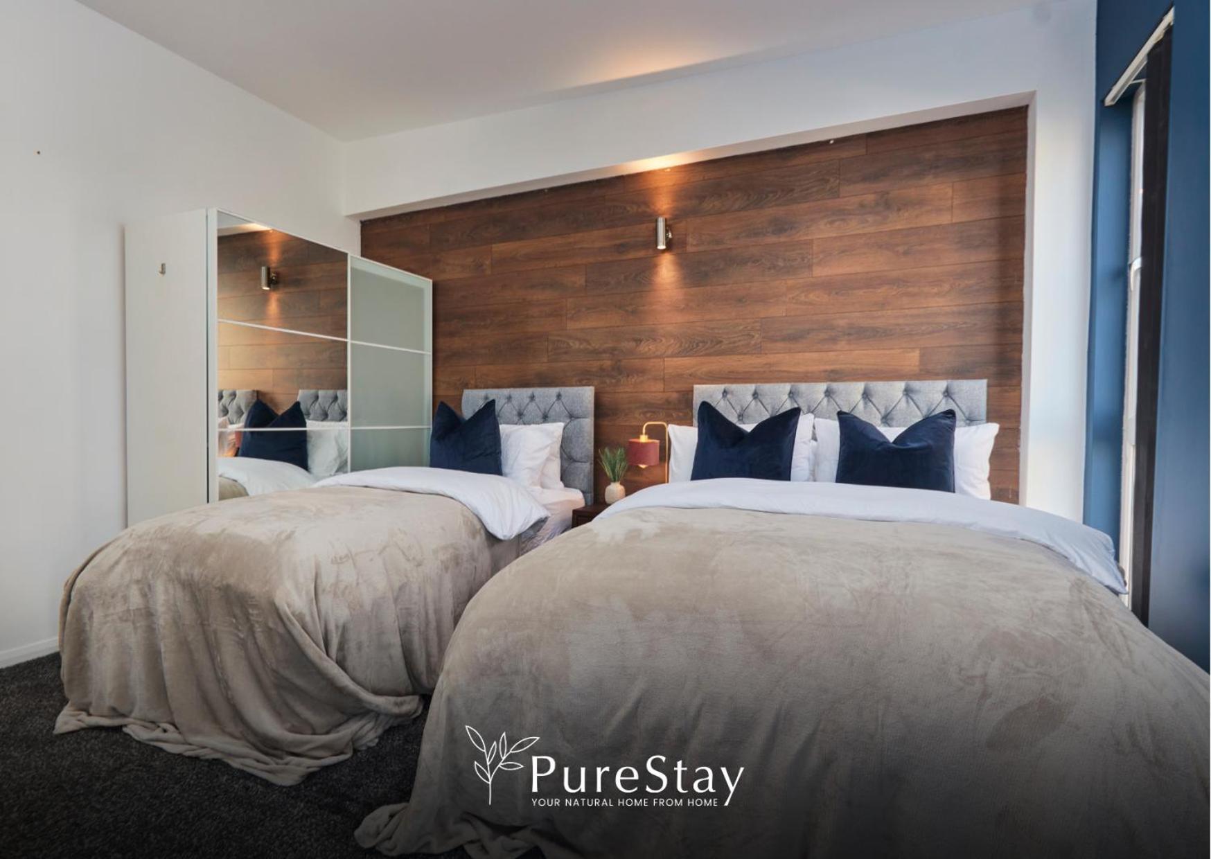 Superb House Manchester Near Etihad With Free Parking Sleeps 8 Экстерьер фото